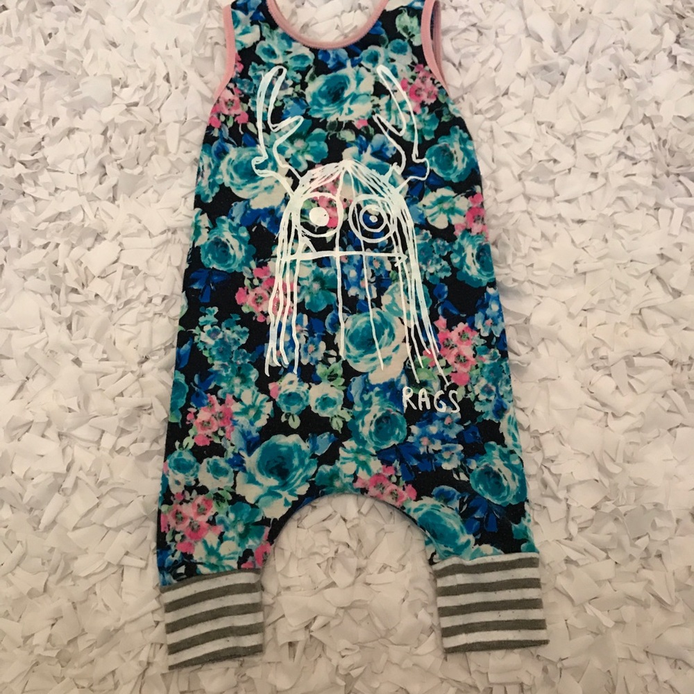 🚫SOLD🚫Rags To Raches Romper