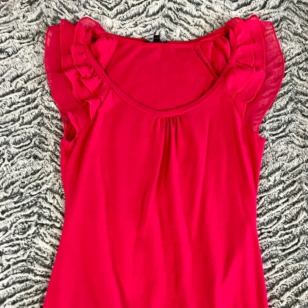 Express pink shirt with ruffled sleeves