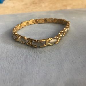Two Tone 8" link bracelet