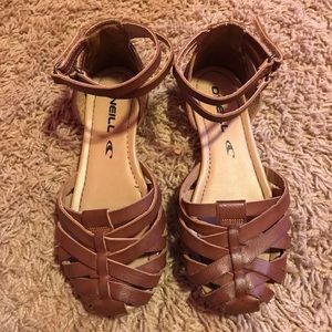 Girls O'Neill sandals!