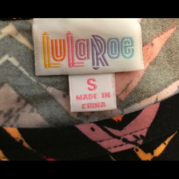 Lularoe arrow print Irma - Picture 2 of 3