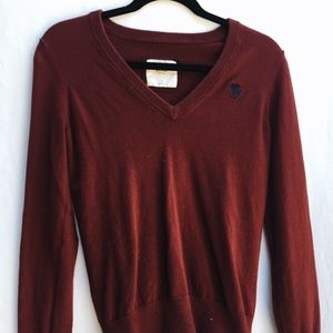 ABERCROMBIE burgundy v-neck sweater