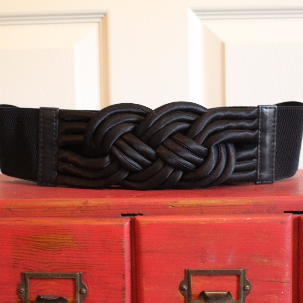 Black Stretchy Belt