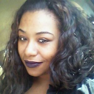 Meet your Posher, Latasha