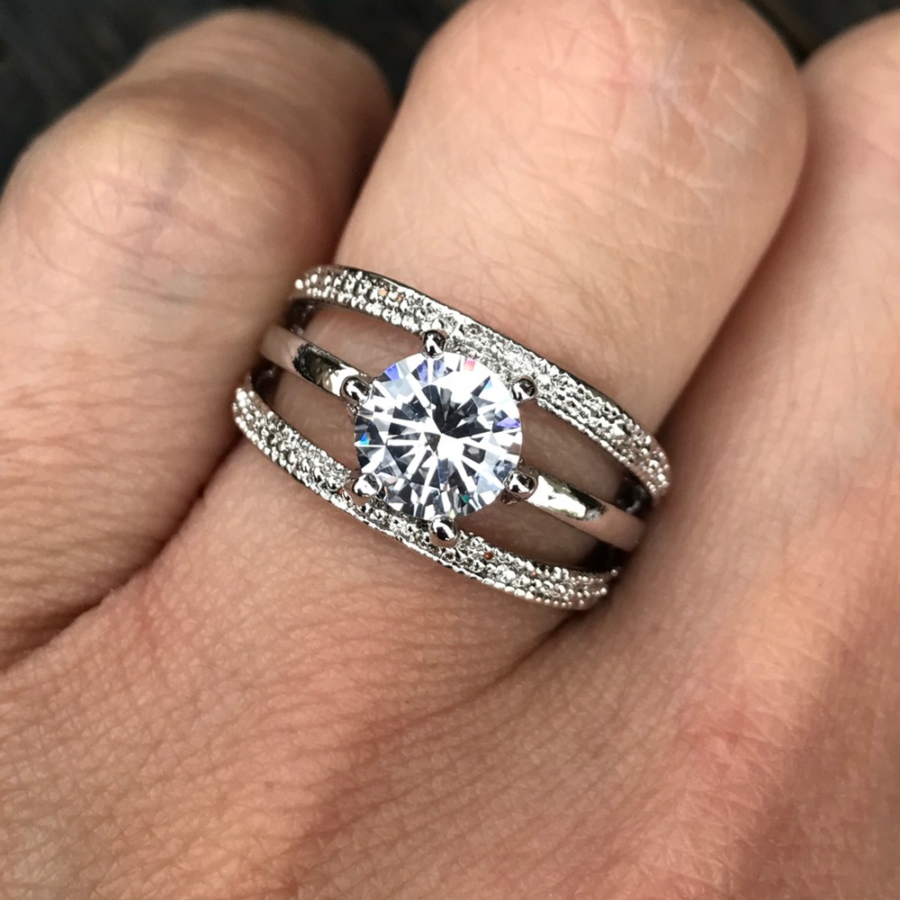 18K White Gold Plated Engagement Wedding Ring