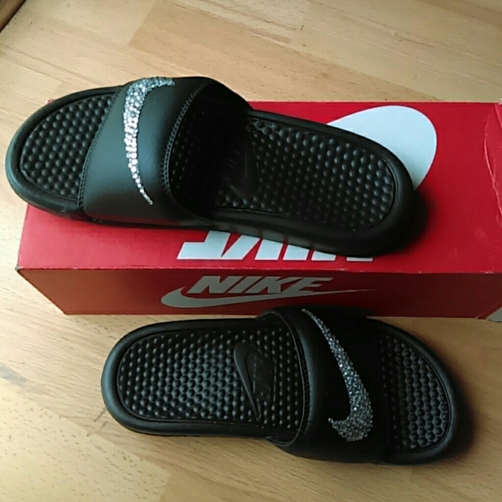 Nike slipper