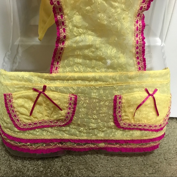 Yellow and pink one-piece lingerie - Picture 5 of 8