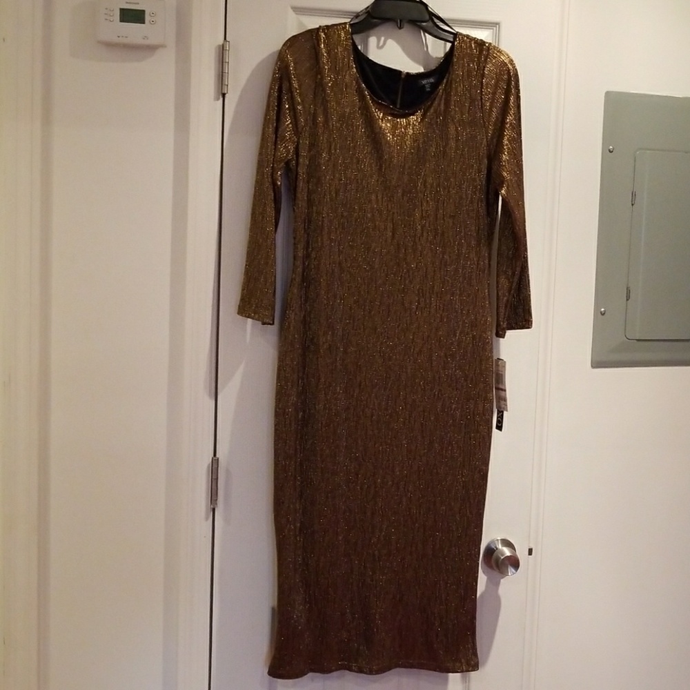 XOXO GOLD Glam Midi Dress
