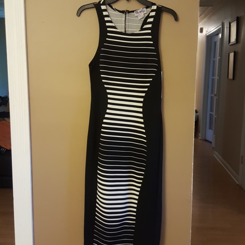 black and cream fitted