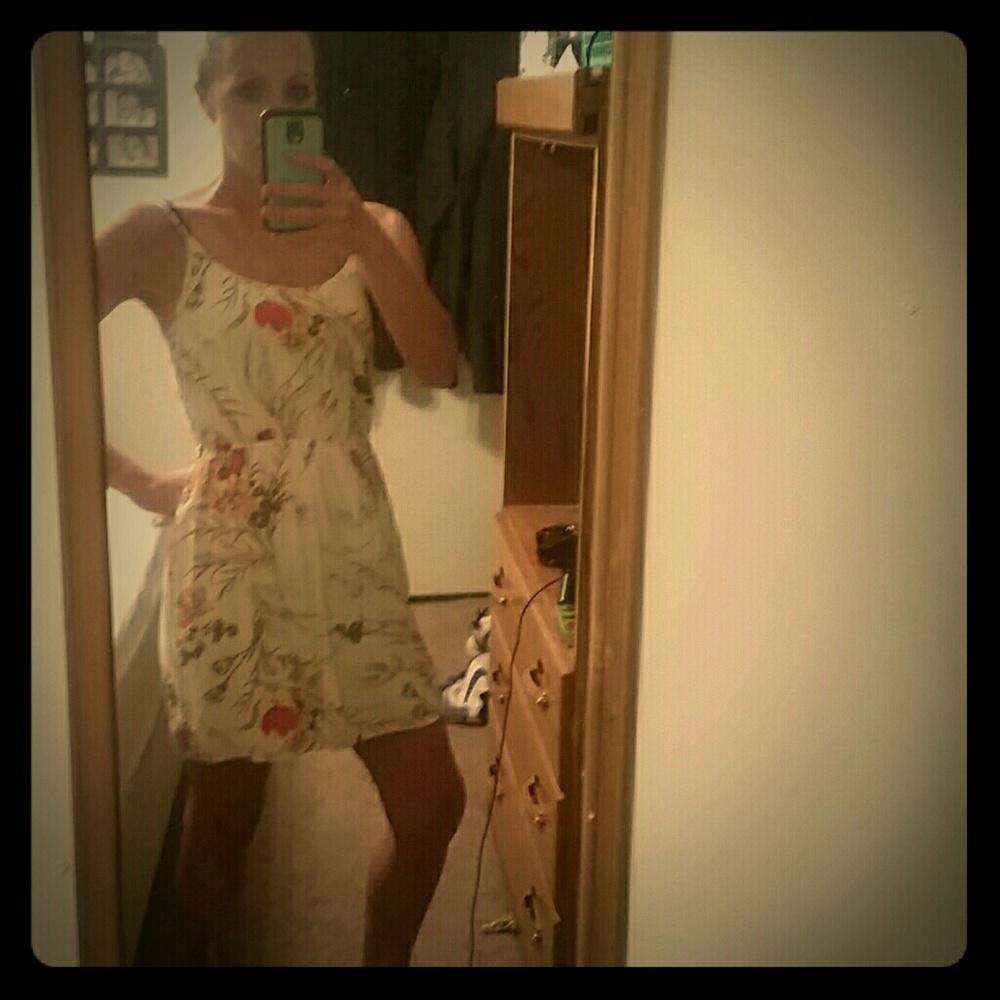 4 for $20! Old Navy dress w/ built in slip sz xs