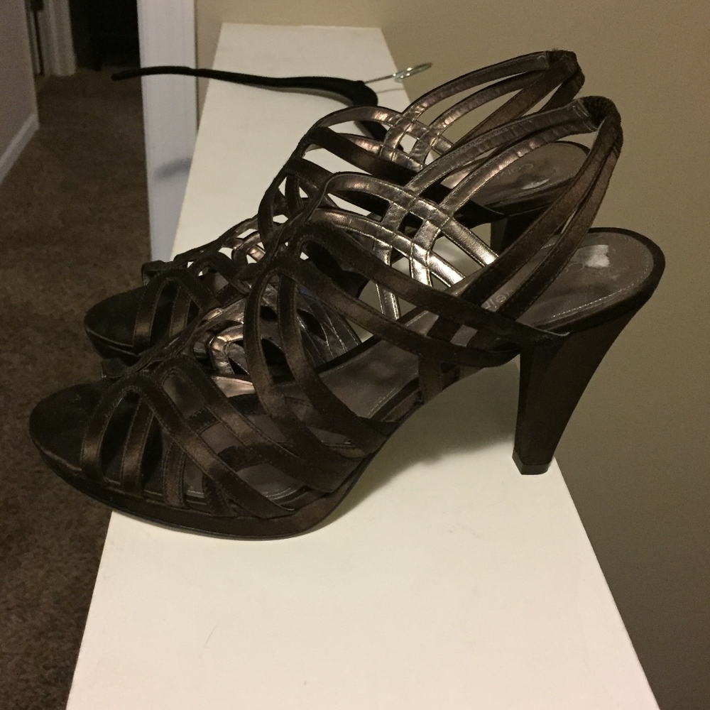 NEW Calvin Klein Kimberly Sandals - Picture 8 of 8