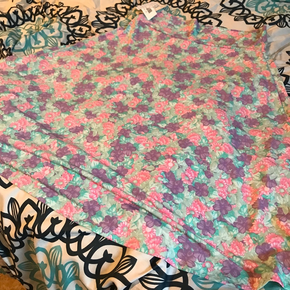 LLR. Never worn!