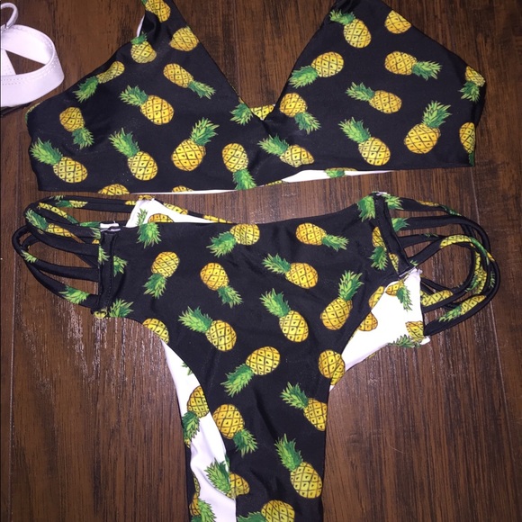 Sold - Picture 3 of 5