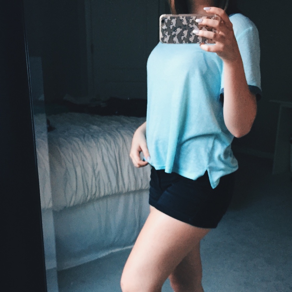 Mint cropped t shirt with grey trim