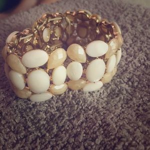 🎀 Monet Stretch Fashion Bracelet 🎀