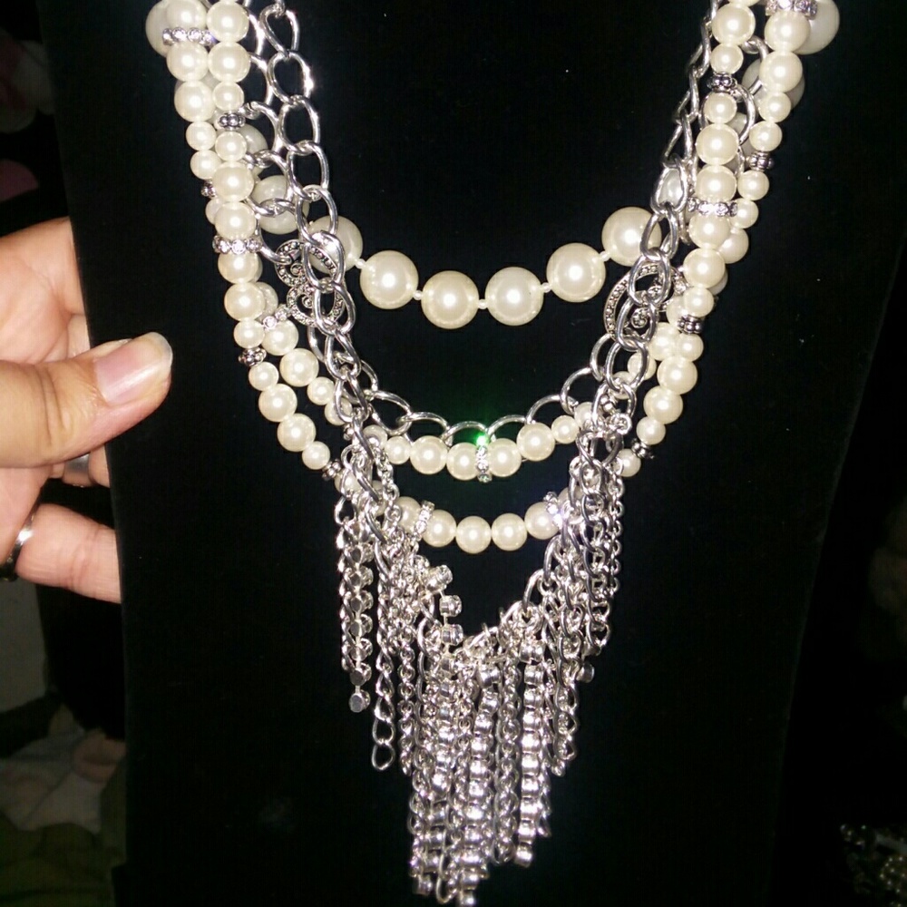 Premier Designs Girl's Best Friend Necklace