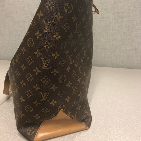 Authentic Louis Vuitton Cabas Alto - Picture 8 of 8