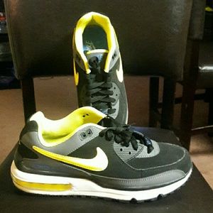 Men's 8-1/2 nike airmax ..blk/yellow