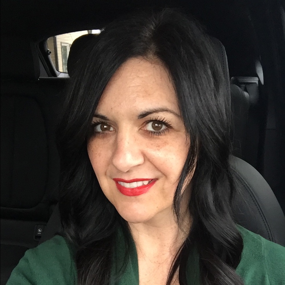 Meet your Posher, Leah