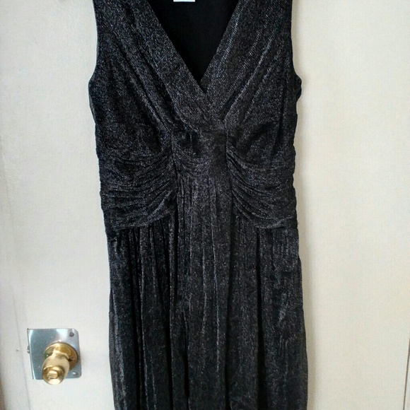 Dresses & Skirts - dress