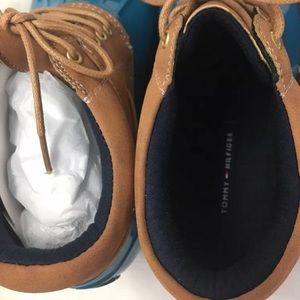 tommy hilfiger harley duck boots