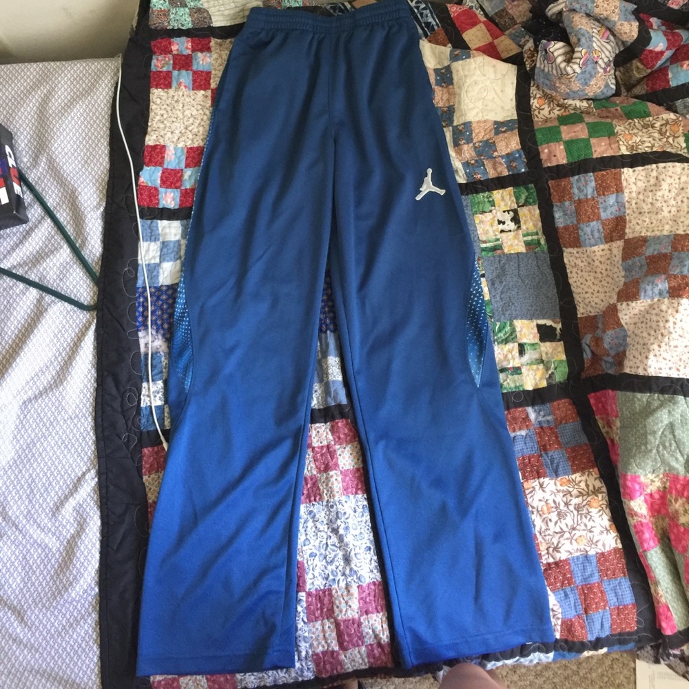 Boy Jordan sweatpants