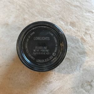 MAC Fluidline Gel Eyeliner