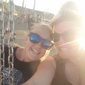 Meet your Posher, Ebony