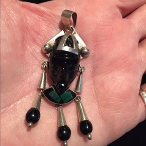 Stunning mask pendant (Blackamoore)