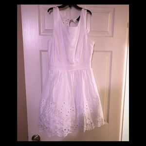 White lace trim dress