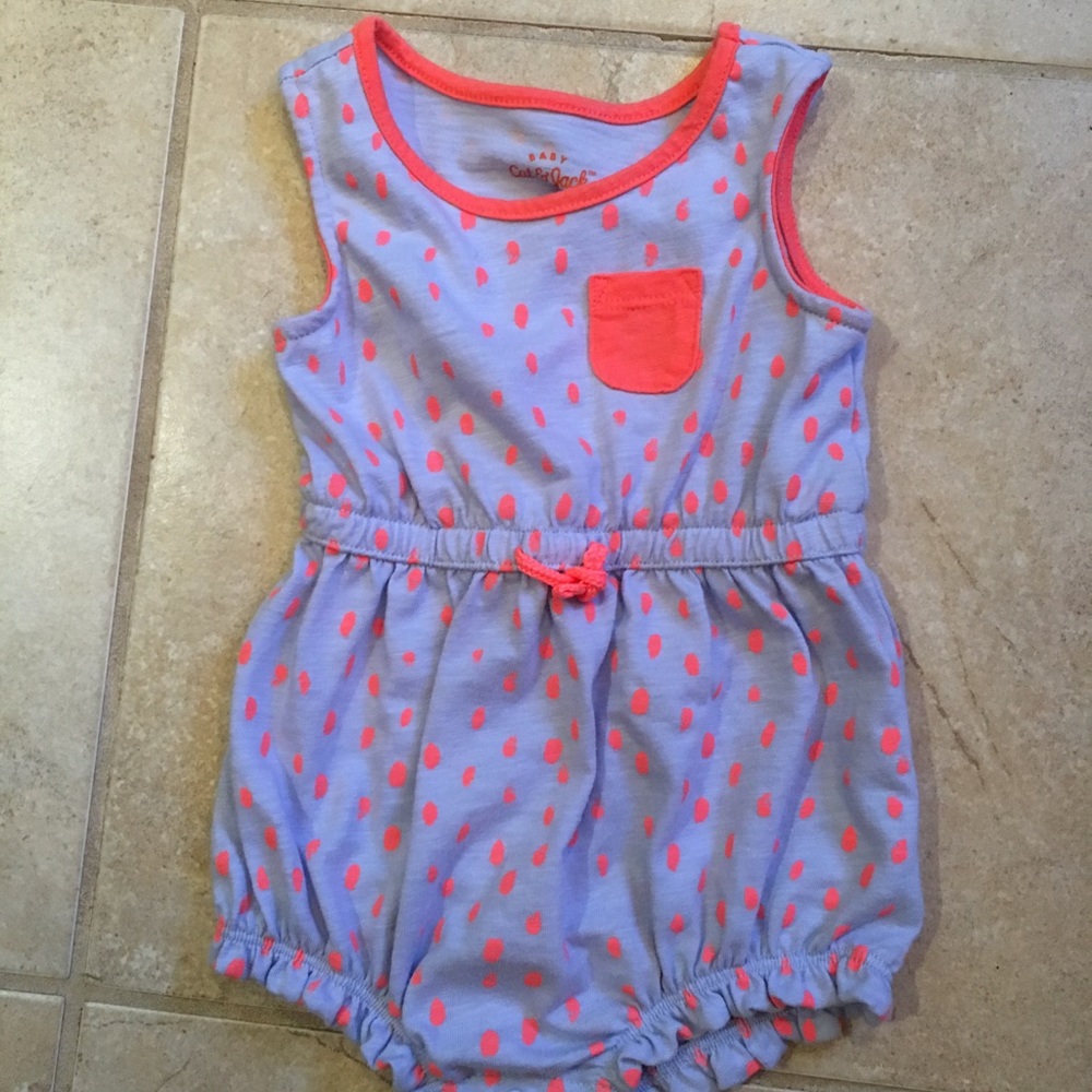 Cat and Jack 6-9 month romper