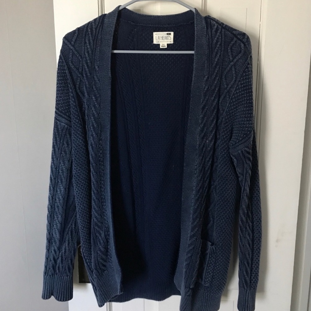 LA HEARTS XS/SM CARDIGAN LIKE NEW