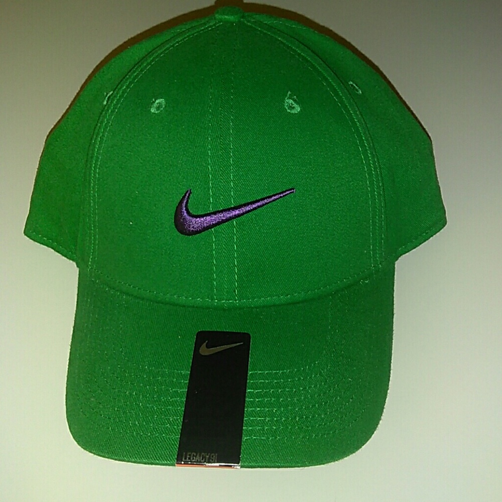 Nike Green Purple Logo all sports hat cap