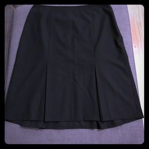 Limited brand black skirt