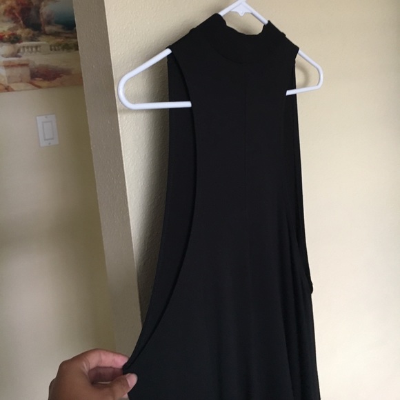 Black hi-neck dress - Picture 4 of 5