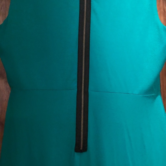 Mossimo Emerald Green Dress - Picture 3 of 5