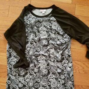 EUC Lularoe Small Randy Black and White!
