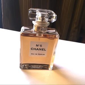 Chanel No 5 Eau De Parfum Spray