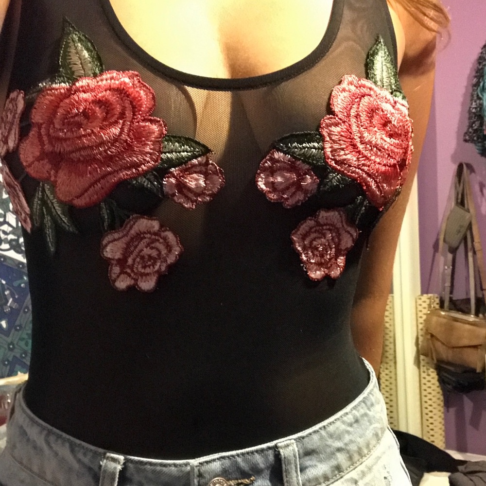 NWT Embroidered Rose Bodysuit 🌹