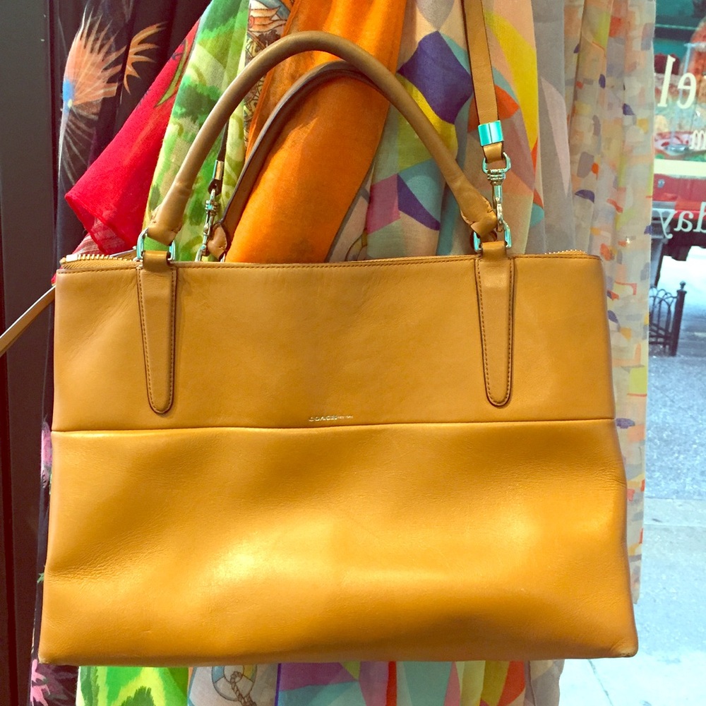 Coach Borough Bag in Nappa Leather