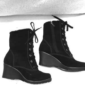 Sporto waterproof Black Suede lace up zipper boots