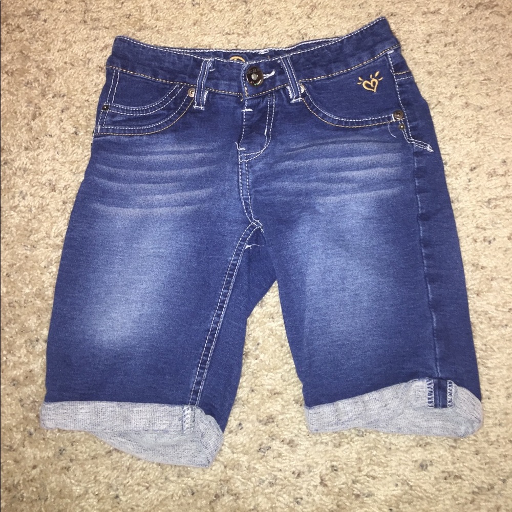 Justice Capris
