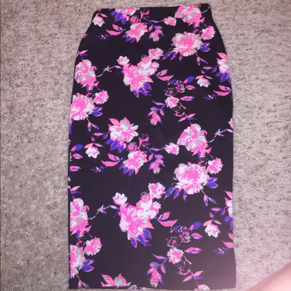 pencil skirt