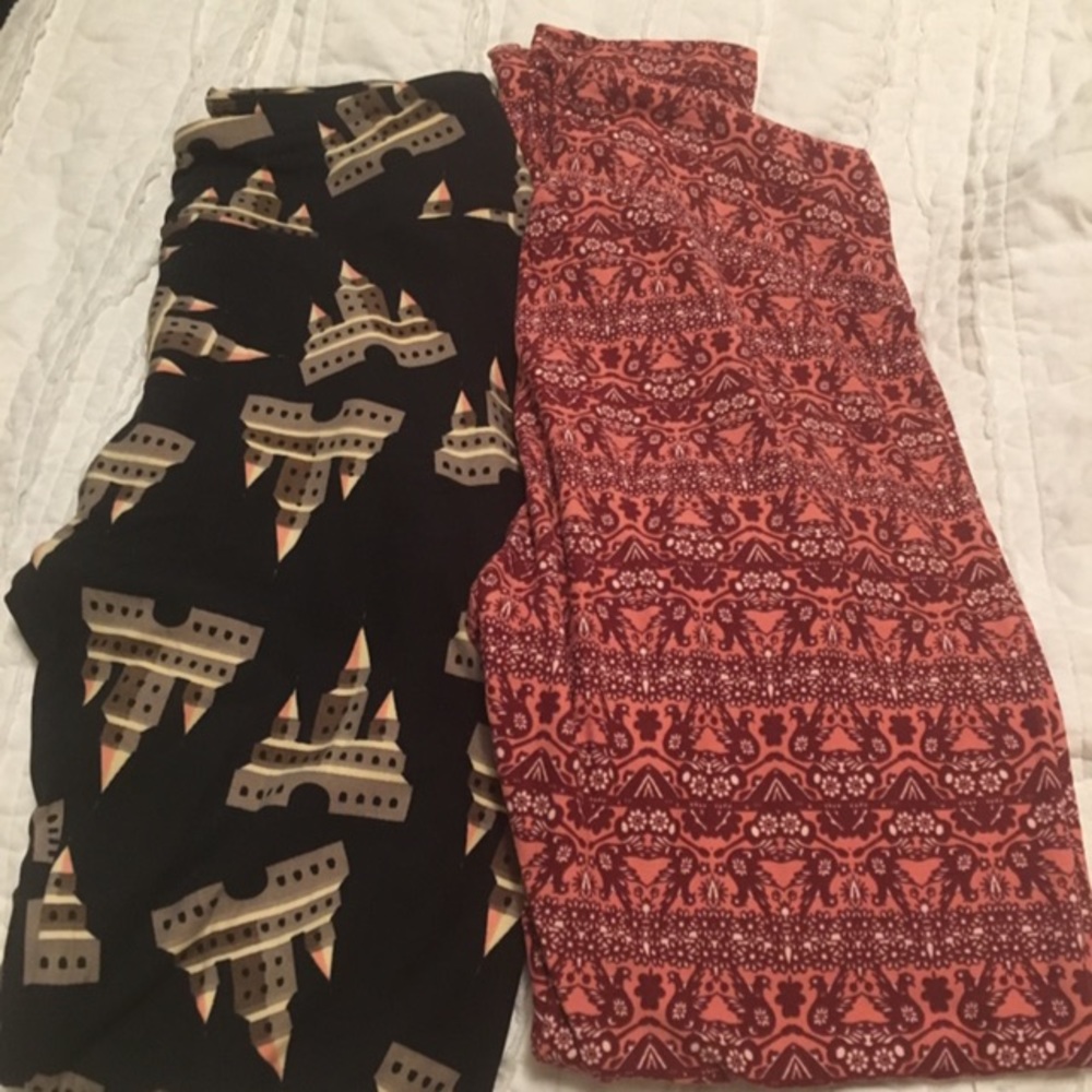 Lularoe castle leggings