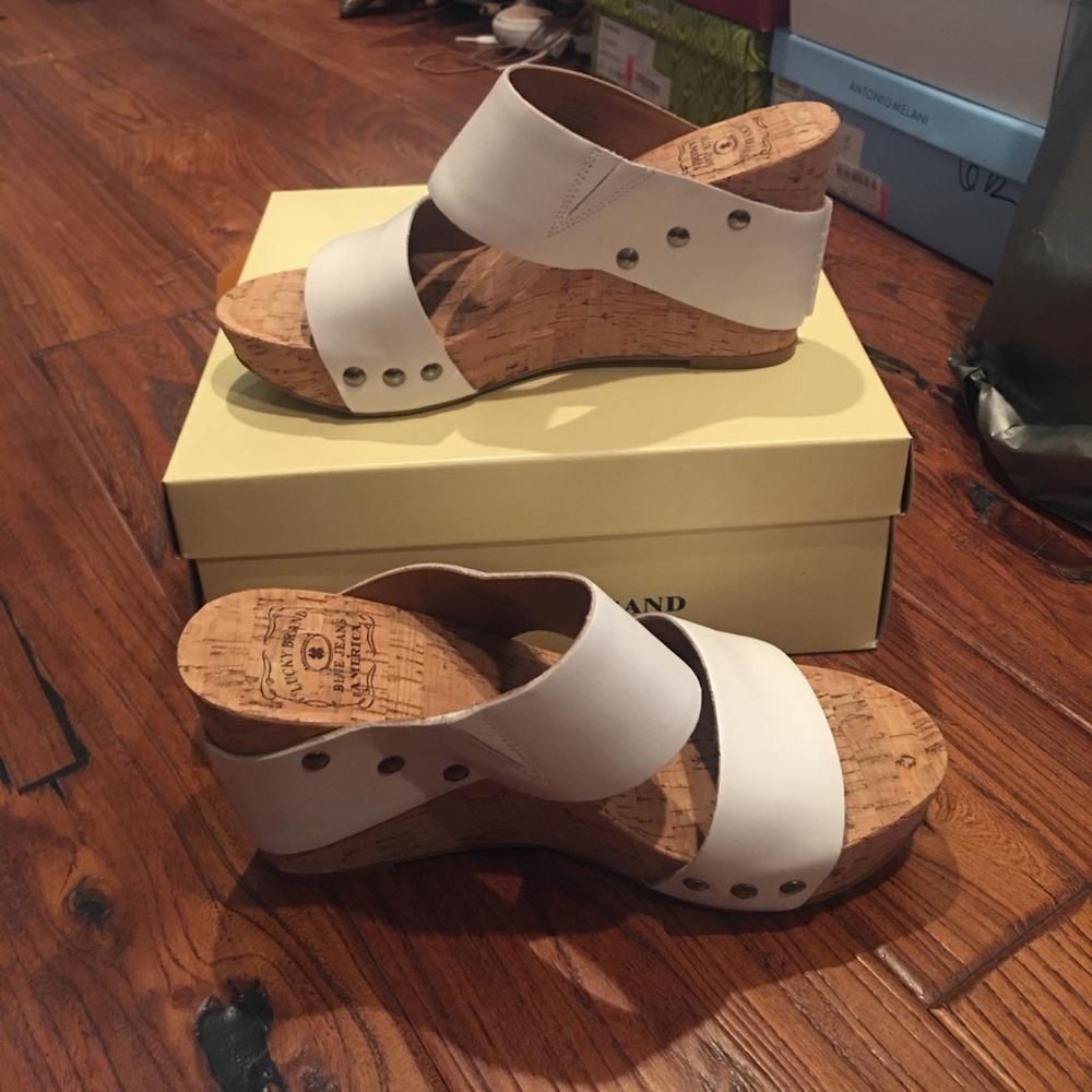 Lucky Brand New Wedges