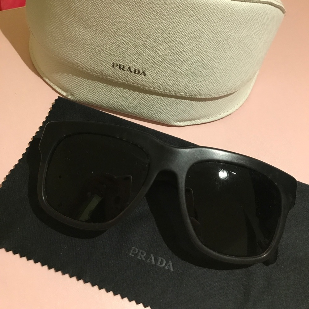 Authorized Prada Sunglasses