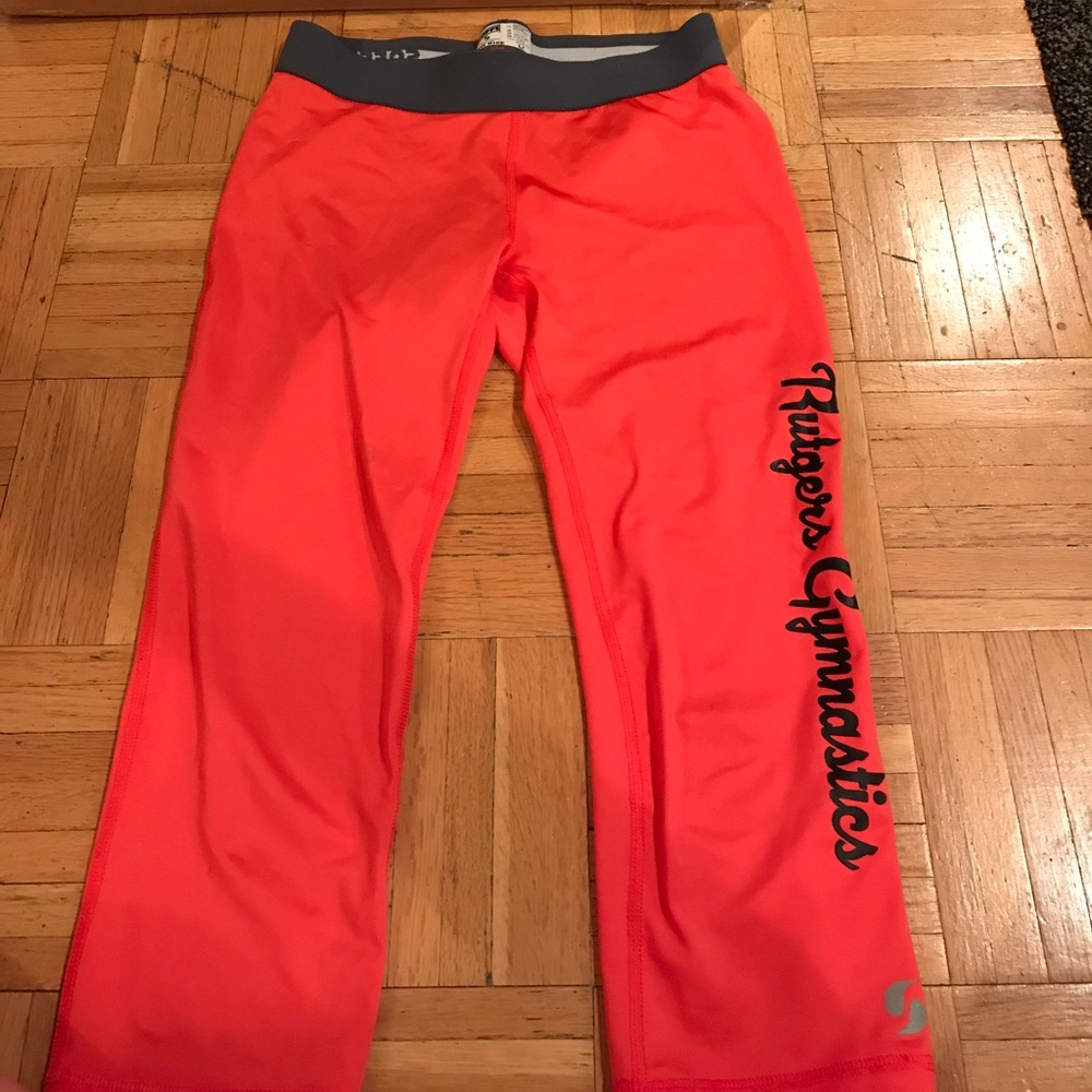 Rutgers Gymnastics Capris!!
