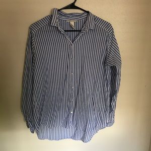 H&M button down shirt