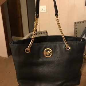 Michael Kors Jet Set Black Soft Leather Chain Tote