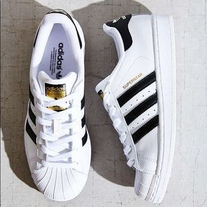 WOMENS ADIDAS SUPERSTAR SIZE 8 BRAND NEW